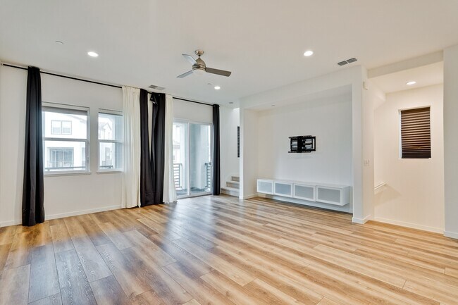 Foto del edificio - 2284 Solace Loop