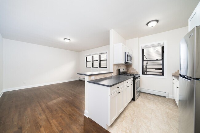 Foto del edificio - 119 Terrace Ave