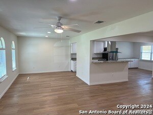 Foto del edificio - 1703 Searcy Dr