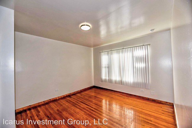 Foto del edificio - 3148 W 64th St
