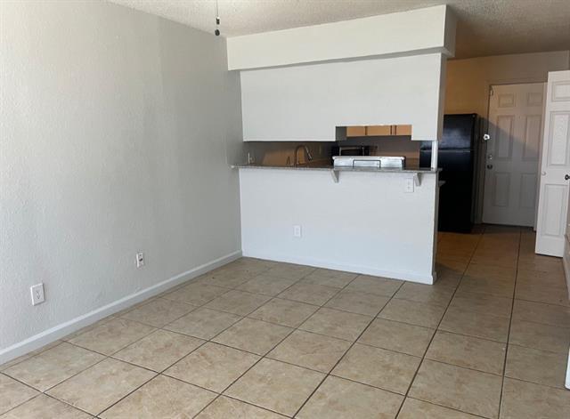 Foto del edificio - 4931 Miller Ave