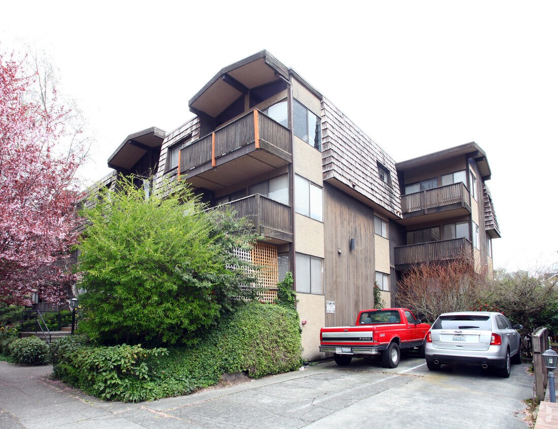 Foto del edificio - Lakeland Apartments