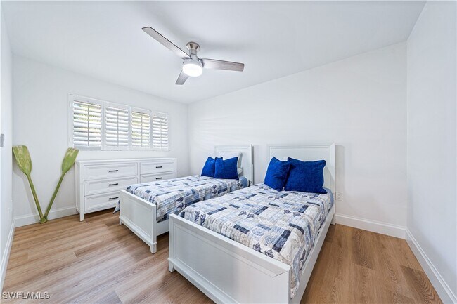 Foto del edificio - 1132 Cypress Woods Dr