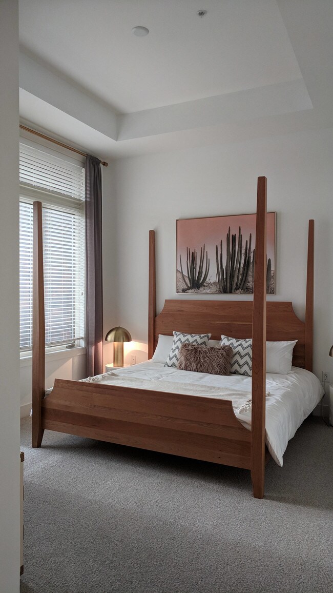 Master bedroom (furniture not included) - 3301 Arapahoe Ave