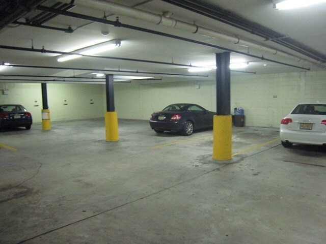 Foto del edificio - 208 Grand St