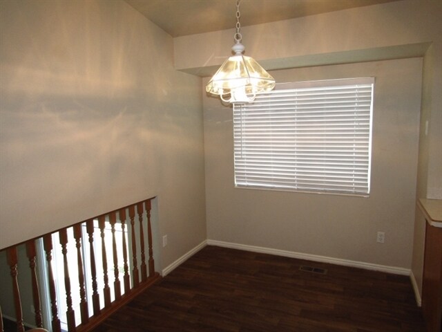 Building Photo - 1027 N 575 W