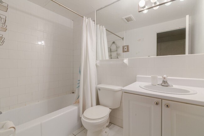 Photo du bâtiment - 3555 Chem. de la Côte-des-Neiges