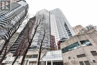 Building Photo - 1001 Bay St.