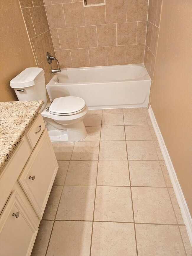 Foto del edificio - 2327 Shadbury Ct