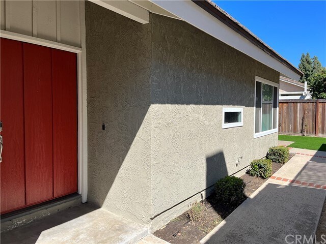 Building Photo - 40 Shearwater