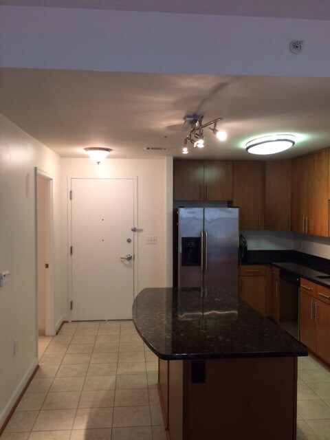 Foto del edificio - Beautiful 1 bedroom / 1 bath condo with ba...