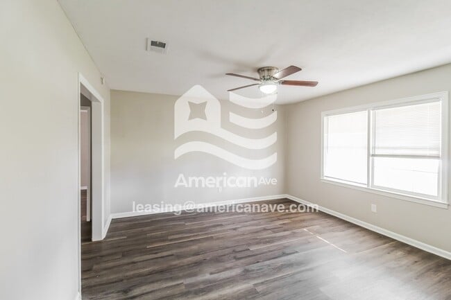 Building Photo - 439 Olsen Ave