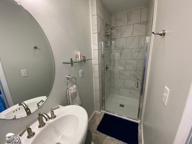 Foto del edificio - 13580 Monterey Ln