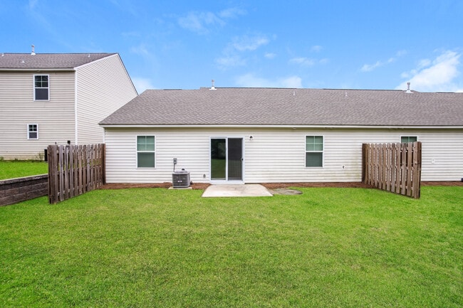 Building Photo - 264 Wahoo Cir