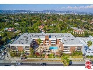 Building Photo - 4477 Wilshire Blvd