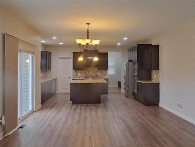 Building Photo - 3408 Ridgestone Way