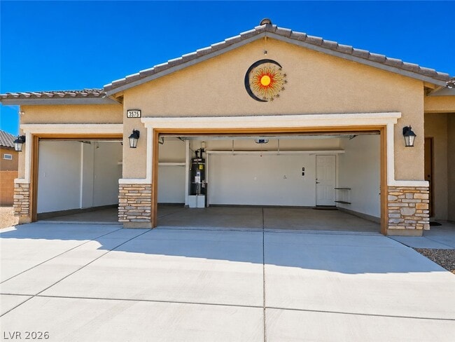Building Photo - 3575 E Wallowa Dr