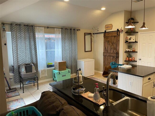 Foto del edificio - 4917 Prestwick Dr