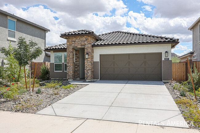 Building Photo - Gorgeous 3 bed/2 bath in Lucero at Estrell...