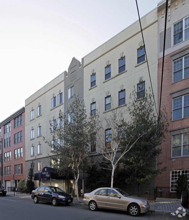 Foto del edificio - Propeller Works Condos