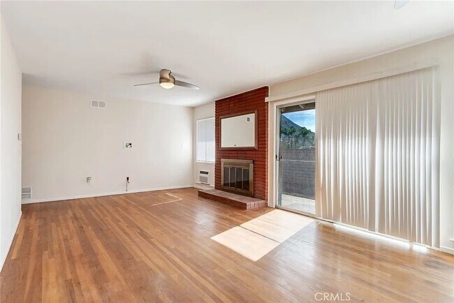 Foto del edificio - 194 W Blaine St