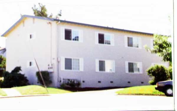 Foto del edificio - 253 Arana Dr