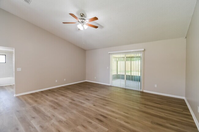 Foto del edificio - 1338 Pawnee St