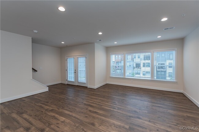 Building Photo - 2019 Libbie Lake E St