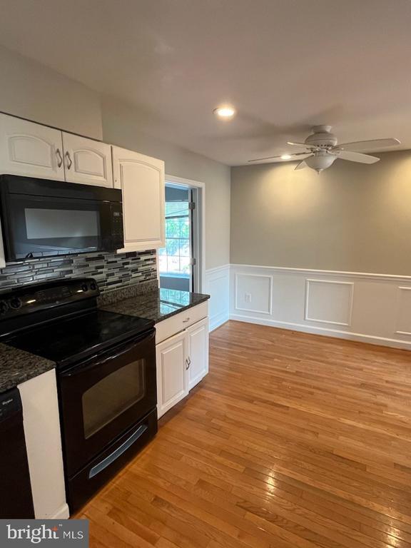 Foto del edificio - 10310 Meadowview Dr