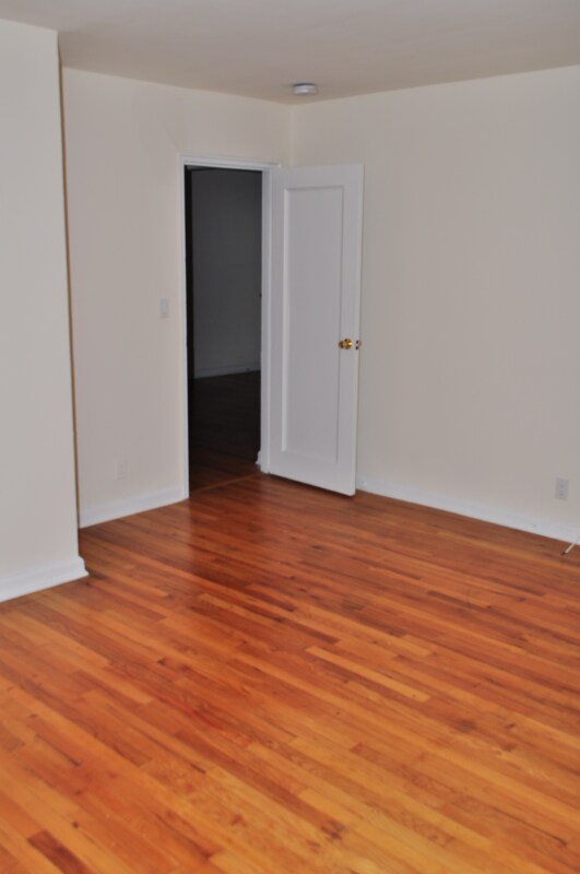 30 S Broadway, Irvington, NY 10533 Room for Rent in Irvington, NY