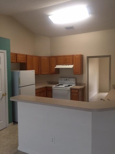 Building Photo - 1281 SW San Esteban Ave