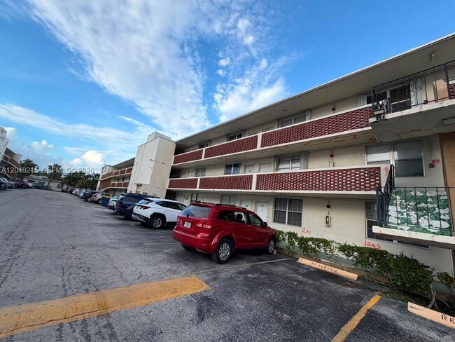 Building Photo - 1790 79th Street Causeway