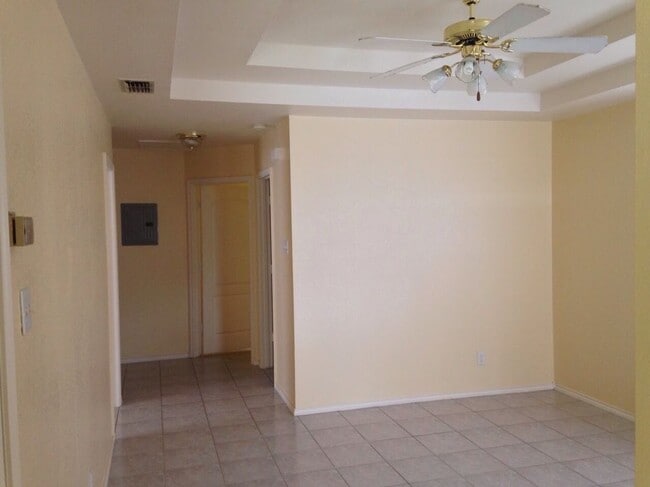 Building Photo - 416 Prescott Loop