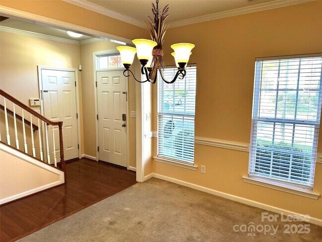 Foto del edificio - 7946 Mariners Pointe Cir