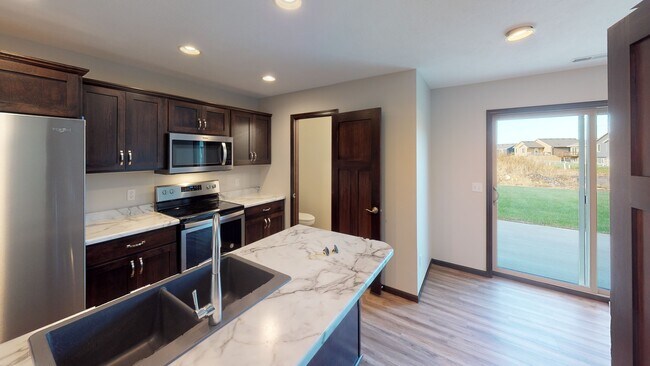 Building Photo - 9420-9422 W Gert St (Alpha Team)