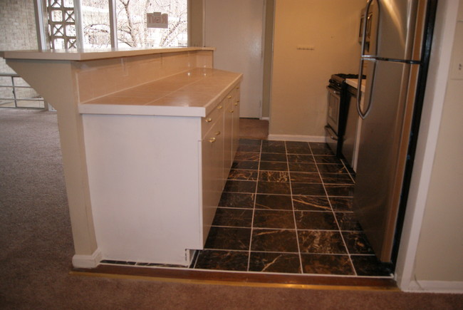 Foto del edificio - 7531 Spring Lake Dr