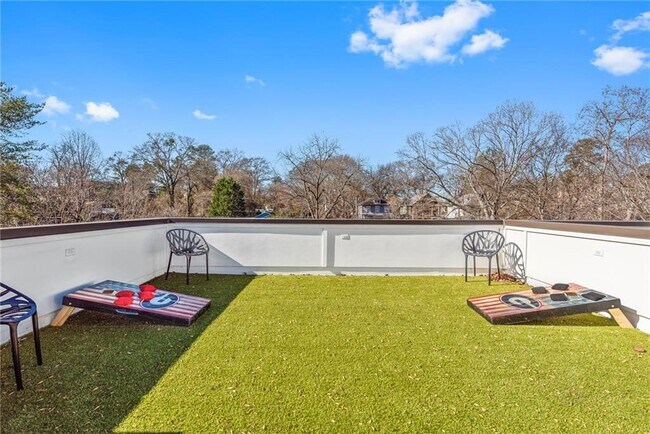 Foto del edificio - 2424 Memorial Dr SE