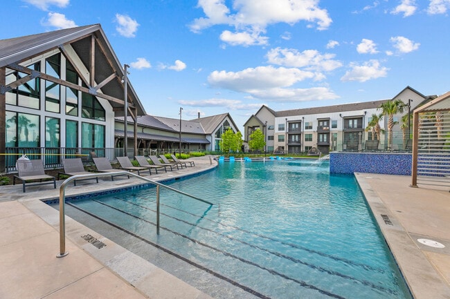 Building Photo - Park at Westover Hills