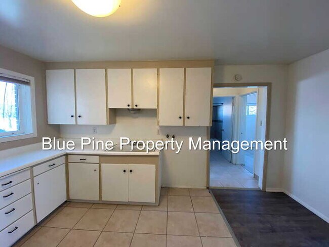 Foto del edificio - 3372 E Iona Rd