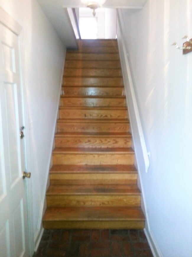 Photo - 809 East Capitol St SE (Washington, DC) Townhome