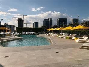 Foto del edificio - 501 NE 31st St