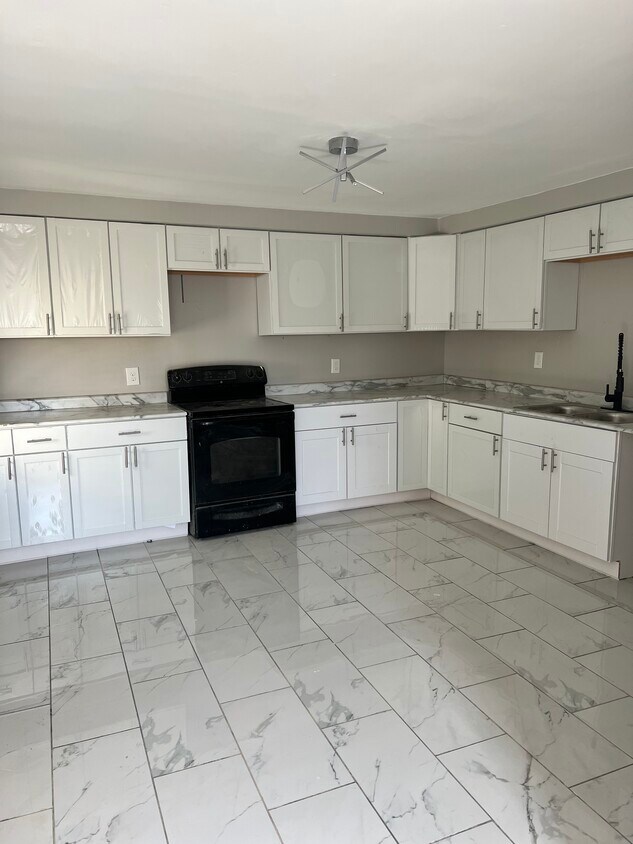 Foto del edificio - 913 S Hinde St