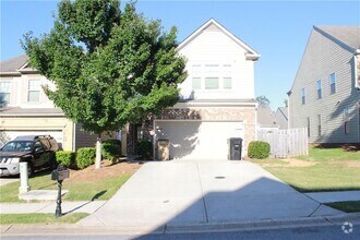 Building Photo - 4945 Ducote Trail