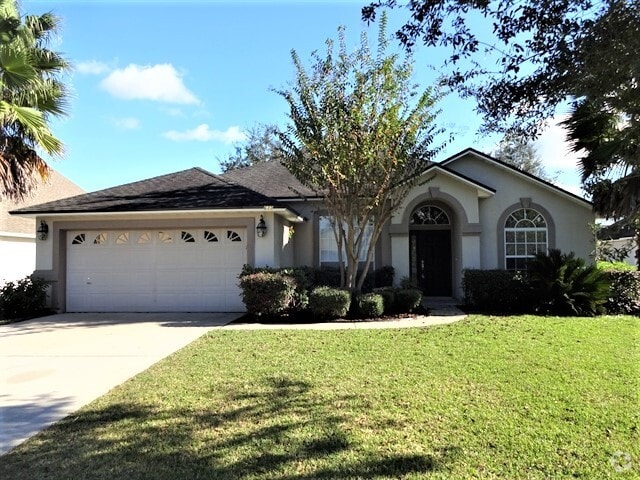 Building Photo - 633 Battlegate Ln