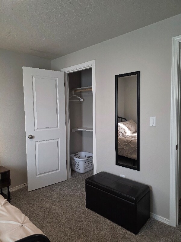 Foto del edificio - 600 Van Wy