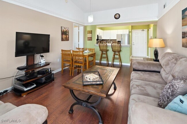 Foto del edificio - 8297 Key Royal Ln
