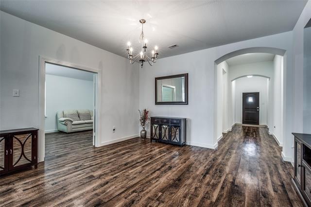 Foto del edificio - 1532 Calcot Ln