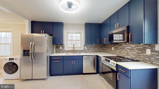 Foto del edificio - 11813 Cornwell Dr