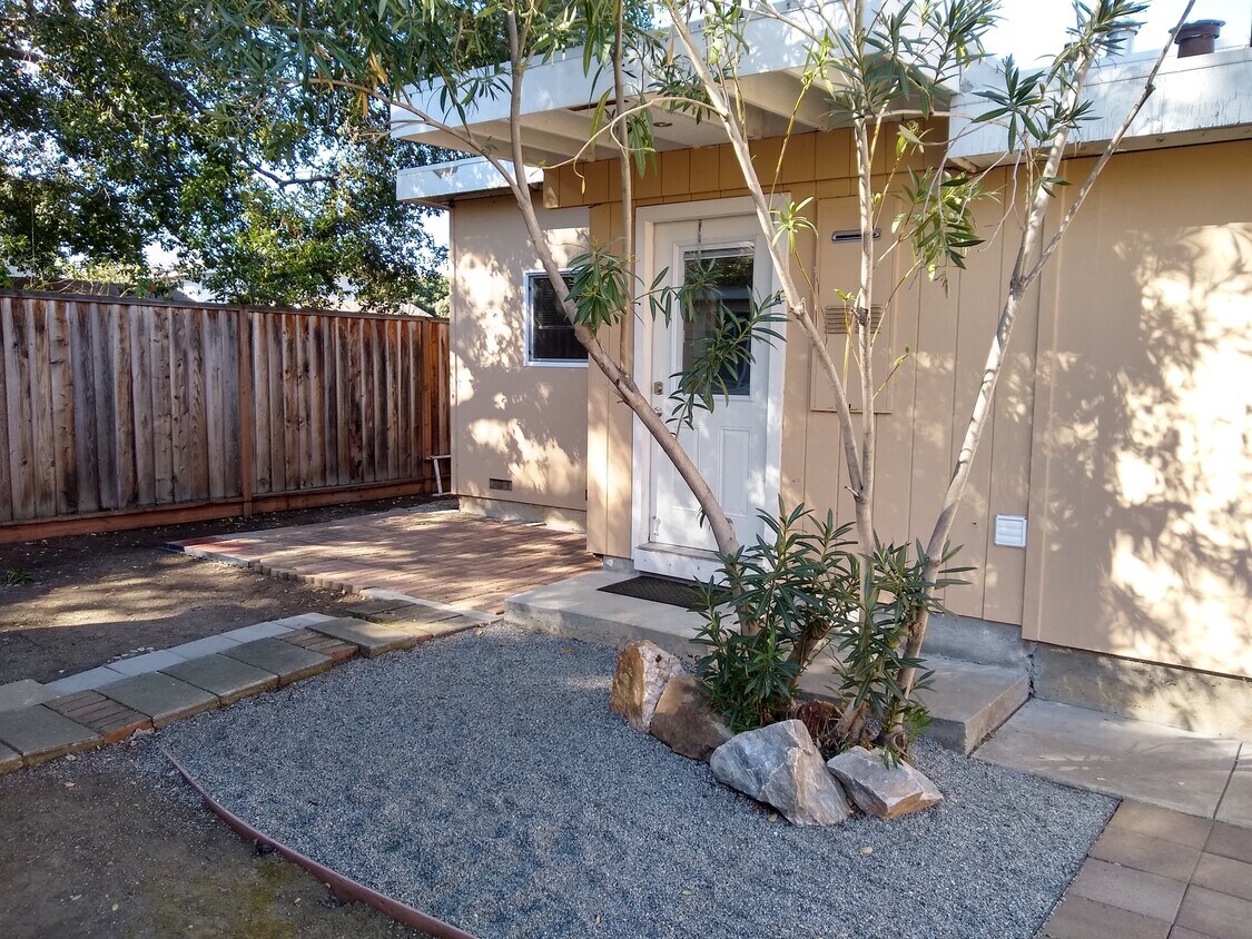 228 Palo Alto Ave, Mountain View, CA 94041 House for Rent in Mountain
