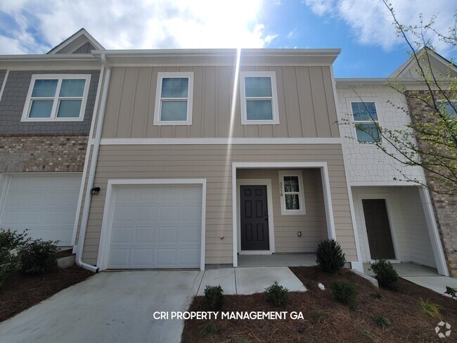 Building Photo - 3518 Condor Ct SW